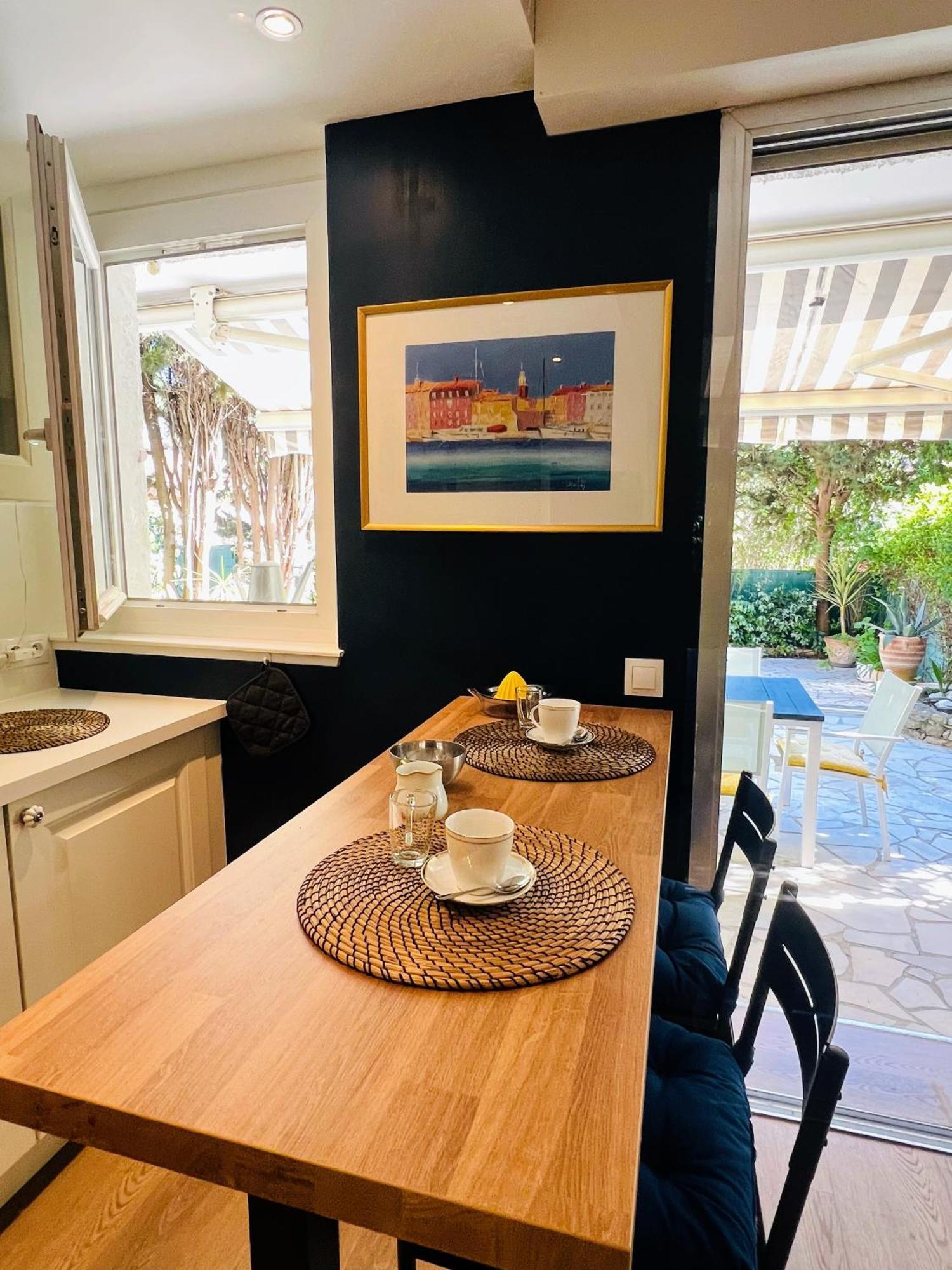 Superbe Appartement Avec Terrasse Jardin Et Parking Prive Saint-Tropez Extérieur photo