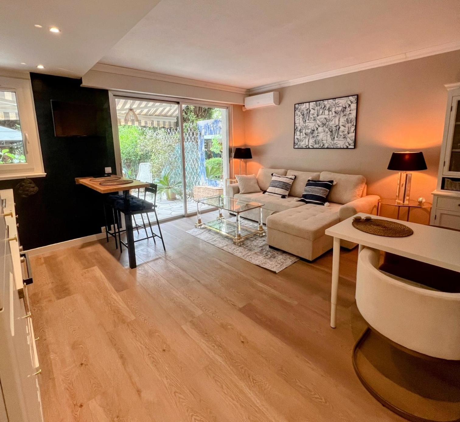 Superbe Appartement Avec Terrasse Jardin Et Parking Prive Saint-Tropez Extérieur photo